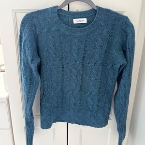 EUC Naadam 100% Cashmere Sweater sz Small